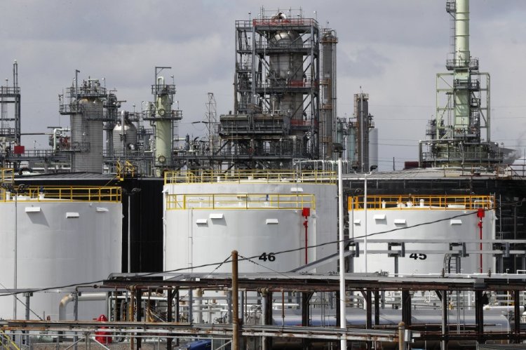 Storage tanks are shown at a refinery in Detroit in 2020. The White House on Tuesday said it had ordered 50 million barrels of oil released from the country's strategic reserve to bring down energy costs.  