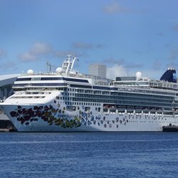 Norwegian Cruises Vaccine Lawsuit