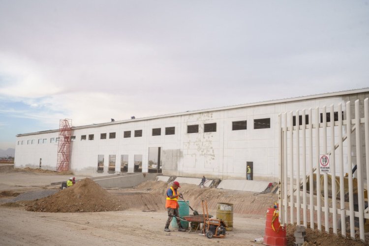 After the pandemic snarled supply routes, many executives turned the city of Juarez into a new hub. The desire for space in the city is so intense that industrial real estate is suddenly getting tight: 98 percent of existing space there is already leased, and the price has jumped more than 20 percent over the past year.

