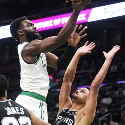 Spurs Celtics Basketball