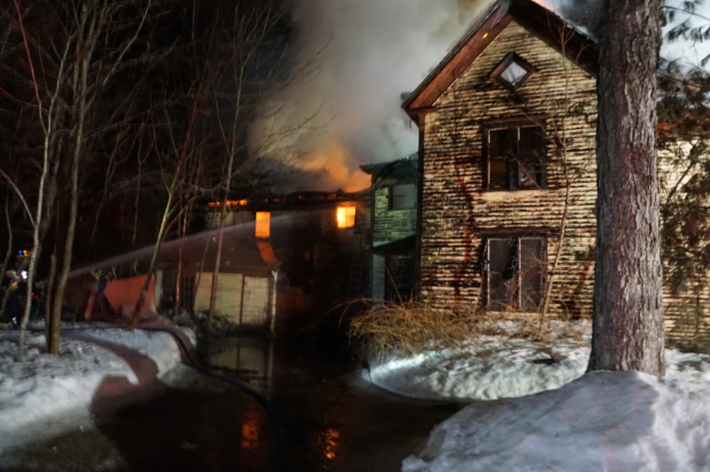 House and barn destroyed in West Paris fire