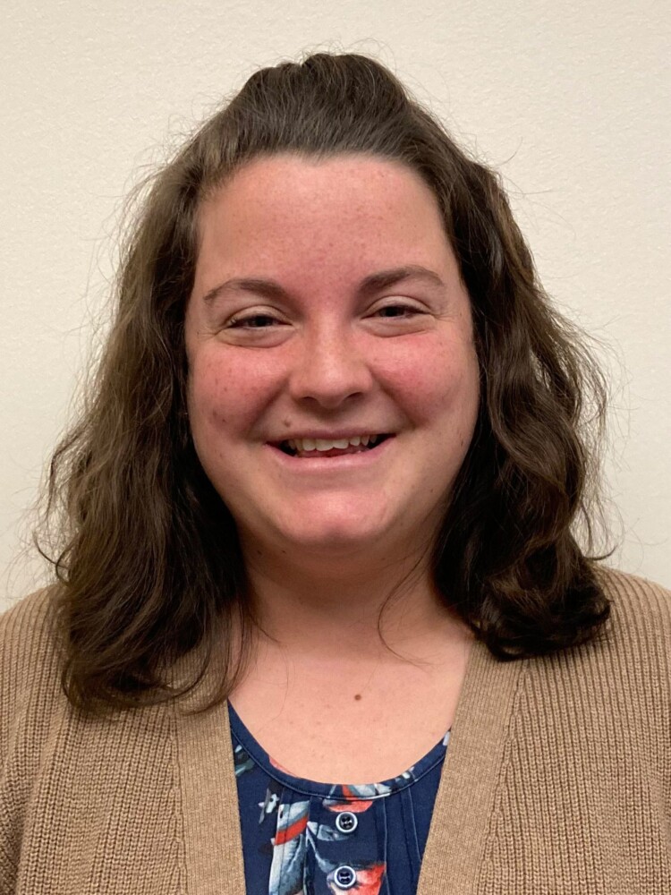 Livermore Falls health center hires social worker