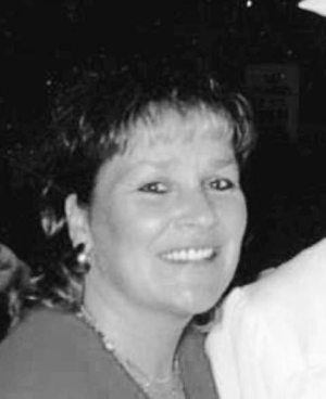 Cynthia Martel (Cindy Stewart)