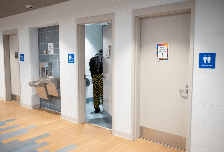 Lewiston High School considers installing vape detectors in bathrooms