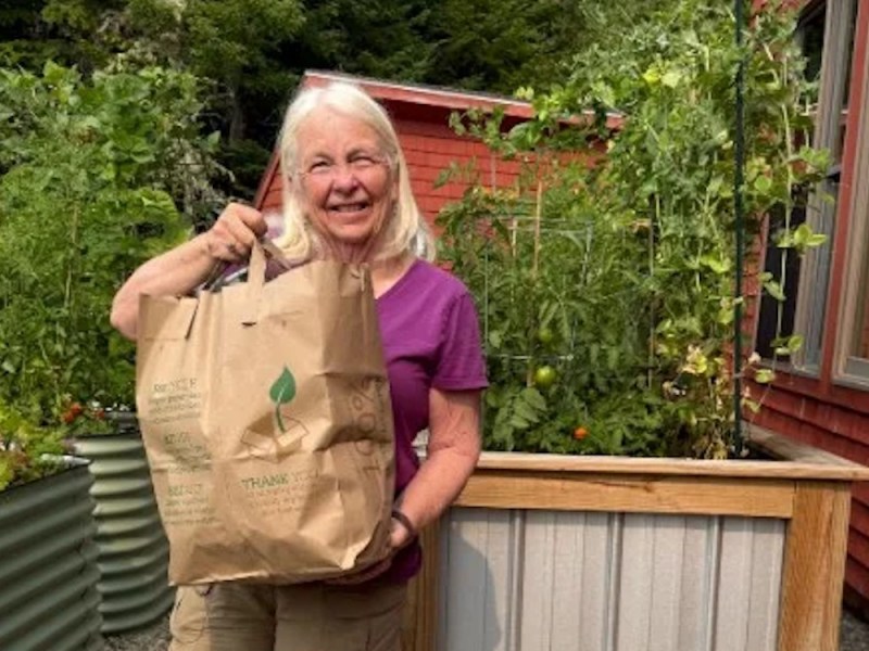 Carrabassett Valley gardeners make a difference for those in need | Face Time