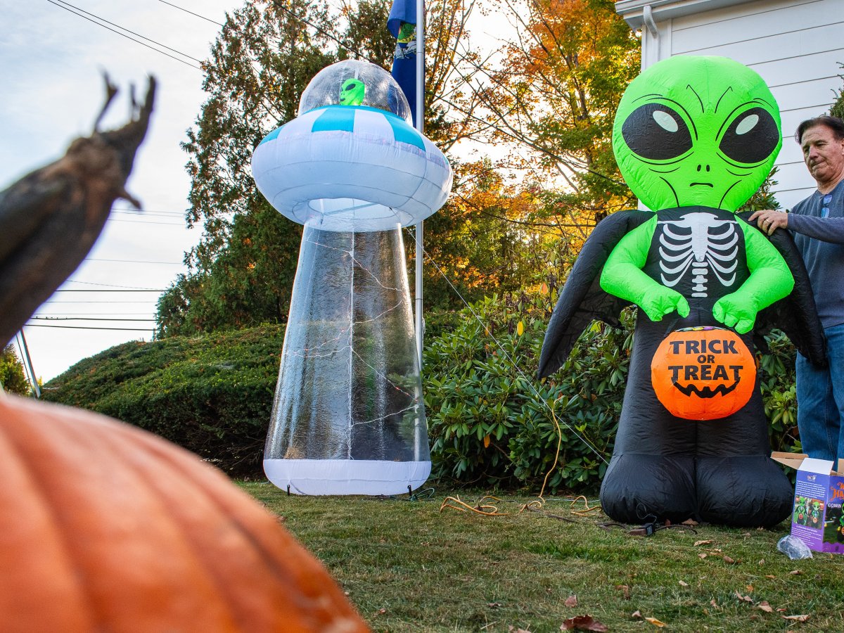Western Maine towns plan celebrations of Halloween
