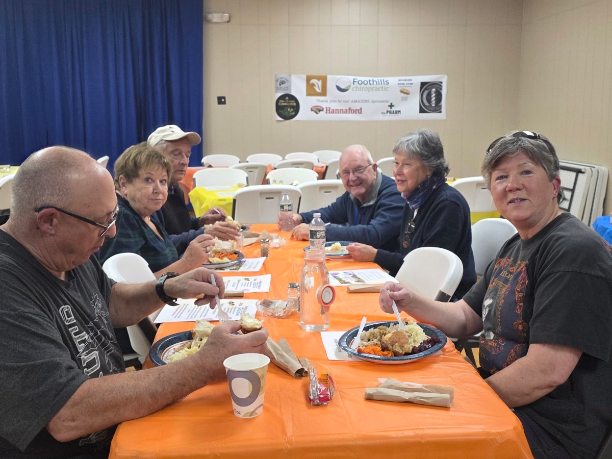 Free chicken supper brings community together in Livermore Falls