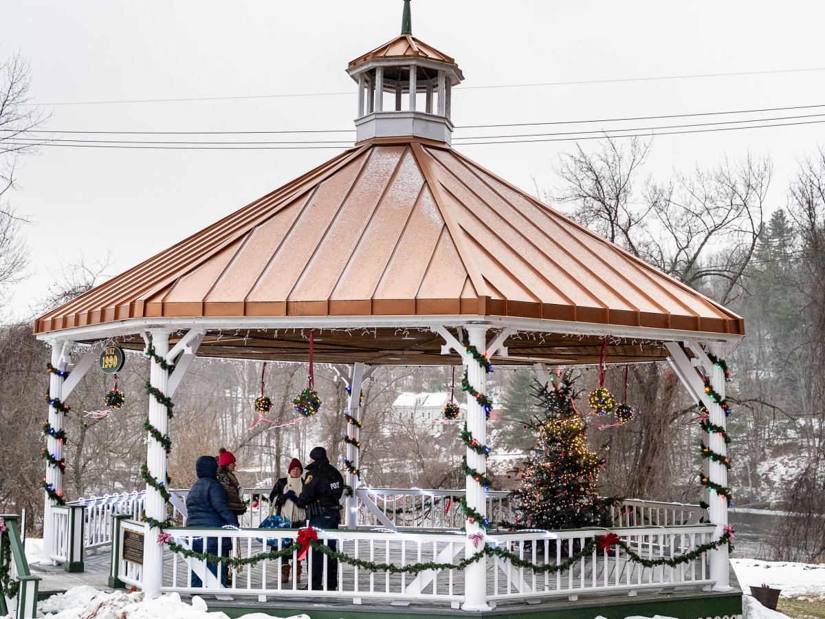 Gathering in Livermore Falls to bring awareness to homelessness