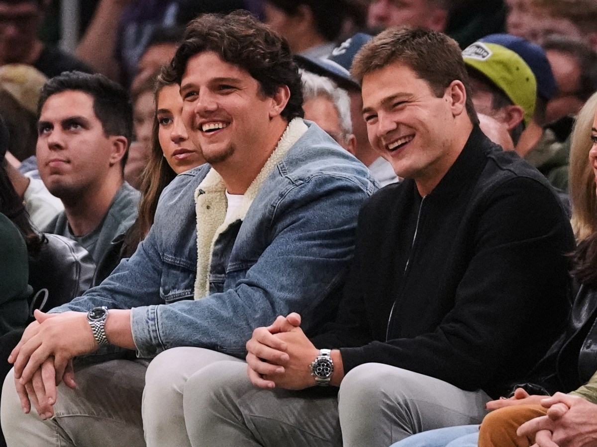 The Patriots bonded, then started winning