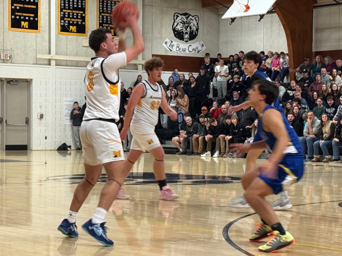 Maranacook boys basketball takes down Mt. Abram